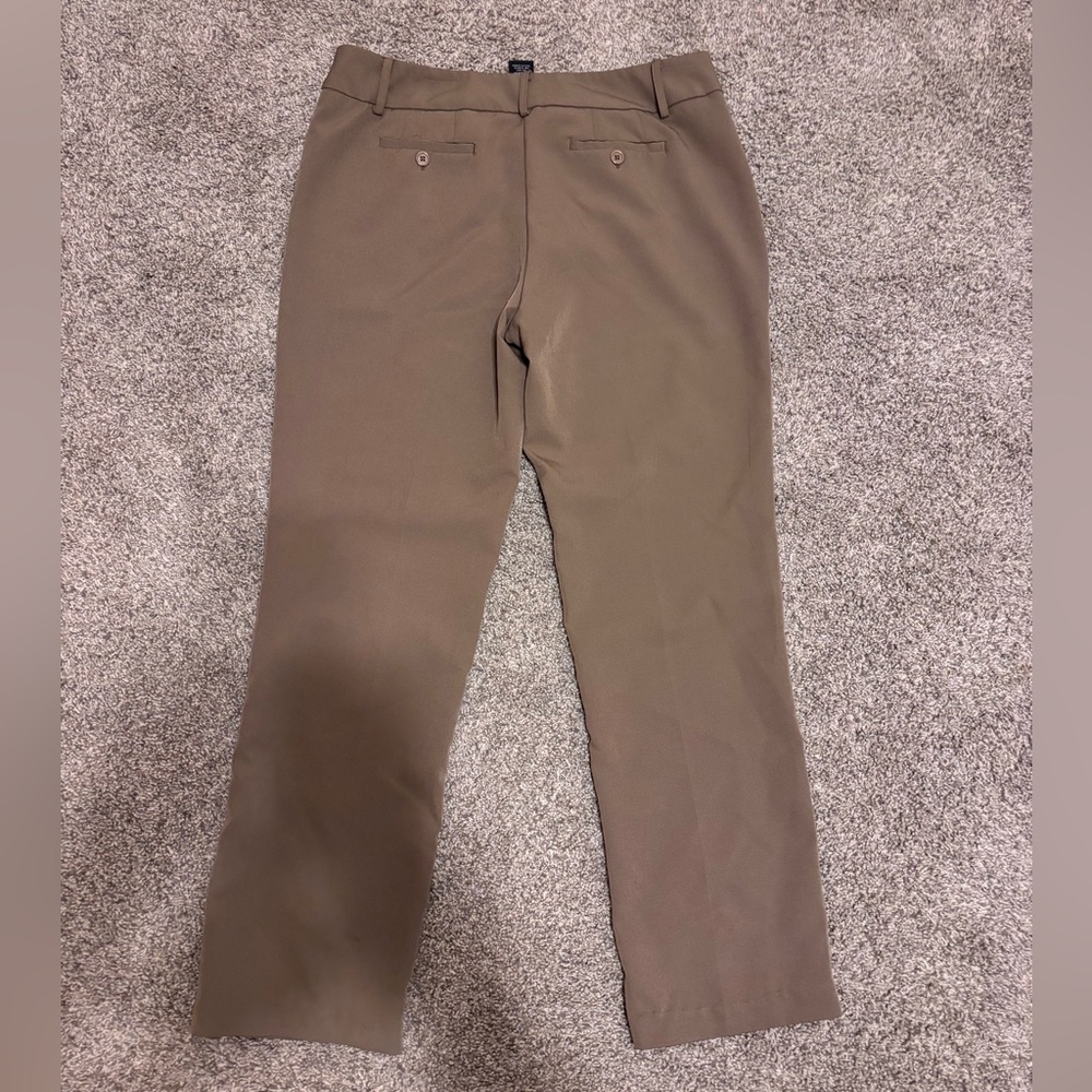 Tan slacks - Picture 3 of 9